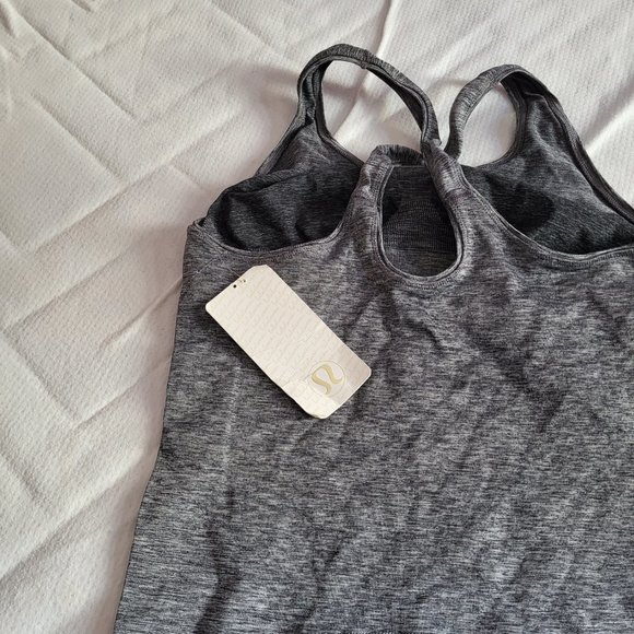 Balance and resist onesie - Picture 4 of 4